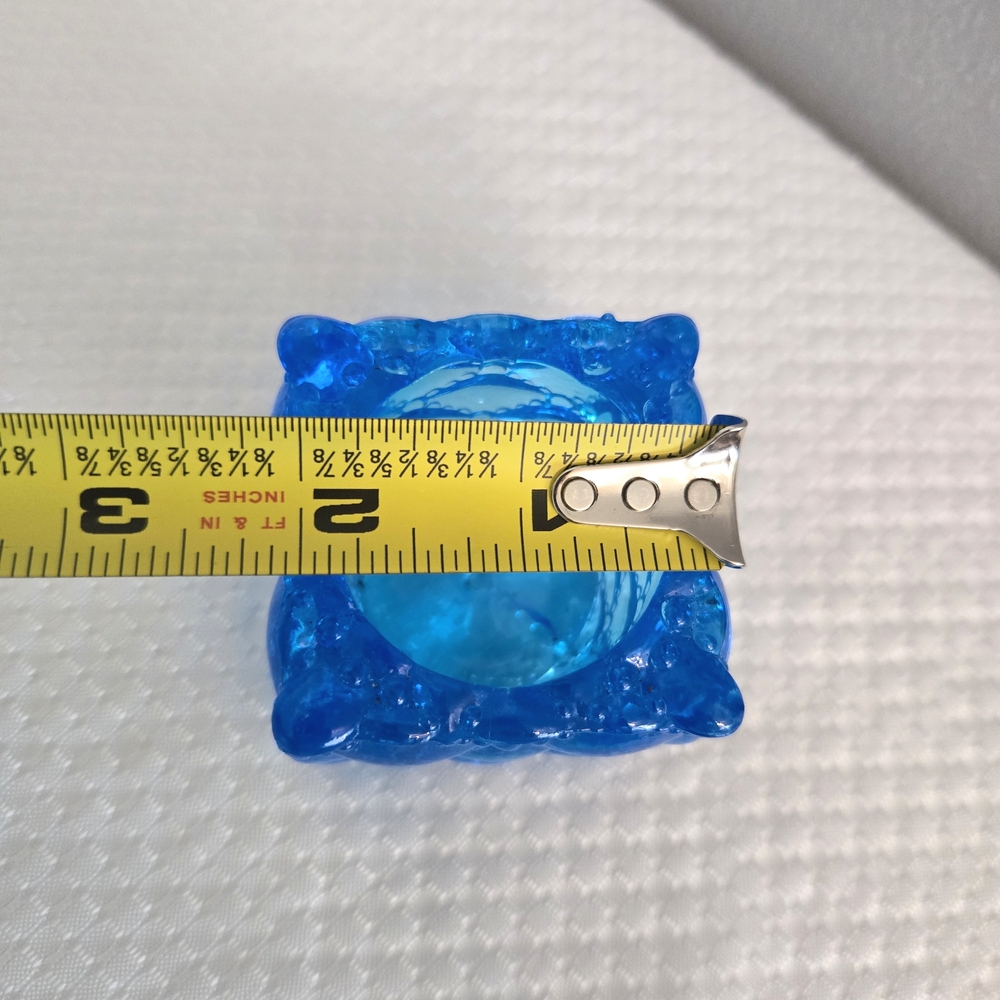 Vtg Blue Art Glass Votive Candle Holder Pillow Quilt Pattern MCM Glows - Picture 7 of 7